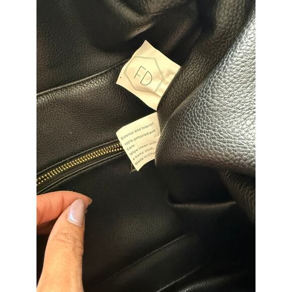 Fawn Design The Original Diaper Bag Mom Dad Large backpack Messenger Vegan Leath - Picture 8 of 10